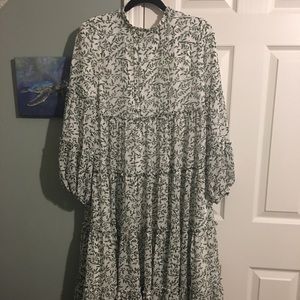 NWOT Dainty Jewells Midi Dress